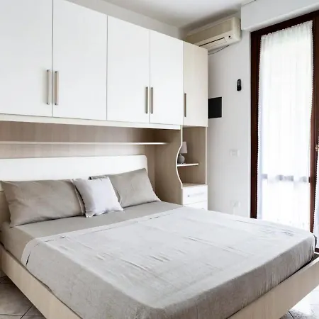 شقة Holihome_colombo - Open Space, 100m Dal Mare!